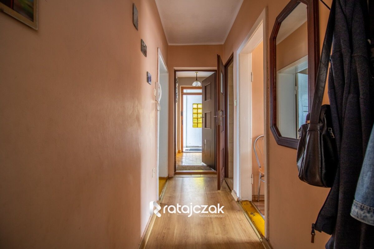 Dom  podzielony na dwa mieszkaniaWejherowo