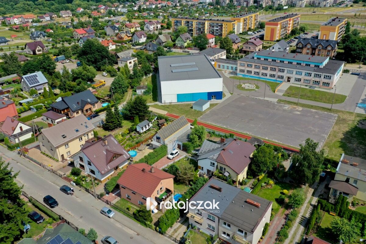 Dom  podzielony na dwa mieszkaniaWejherowo