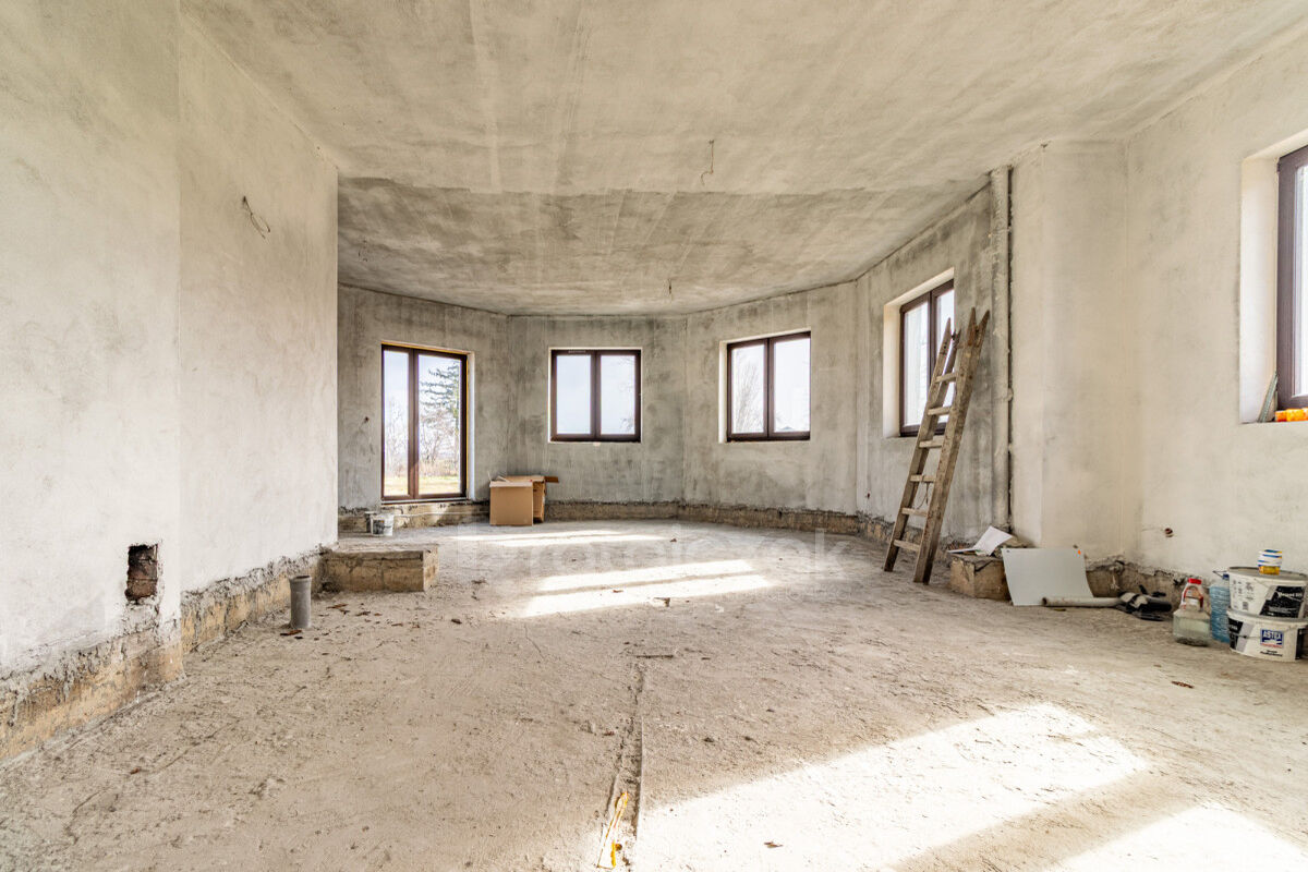 DOM WOLNOSTOJĄCY 360m2 | STARZYNO | DO WYKOŃCZENIAStarzyno