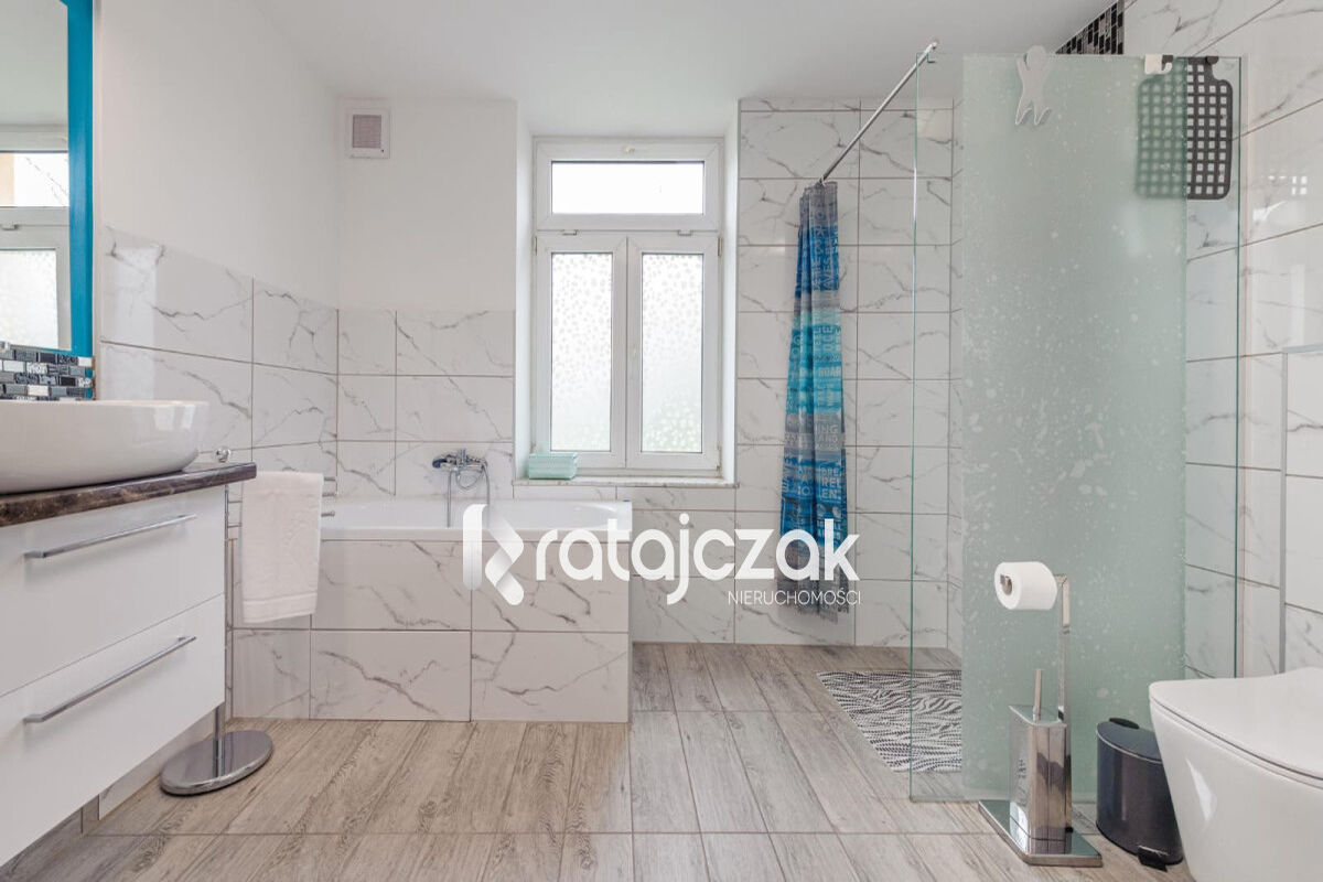 KAMIENICA PO REMONCIE |3 MIESZKANIA| CENTRUM PUCKAPuck