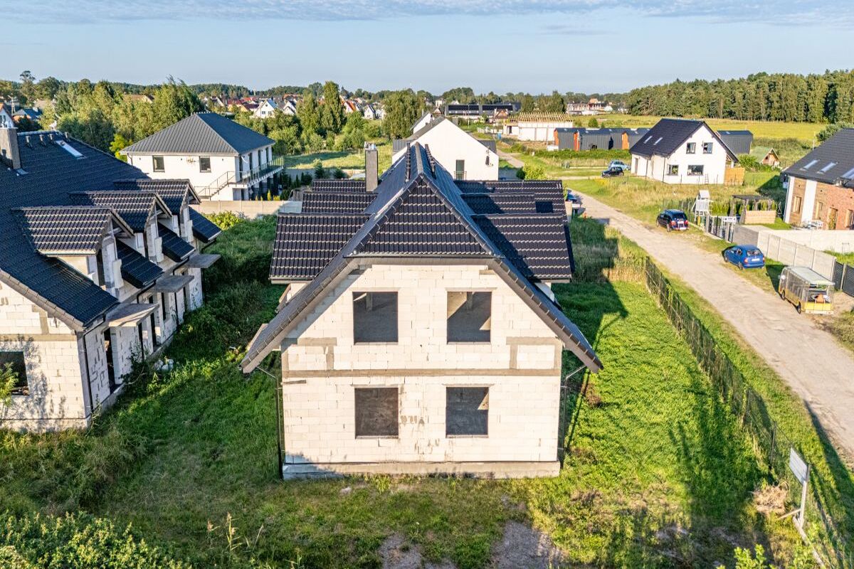 DOM W BUDOWIE | POD INWESTYCJE | PROJEKT W CENIENowęcin