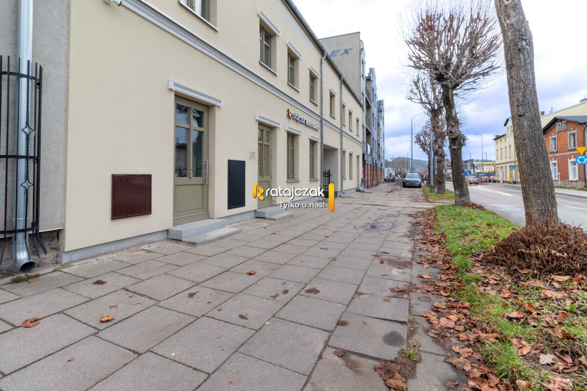 Lokal na 1 piętrze z prywatnym wejściem | PARTERWejherowo