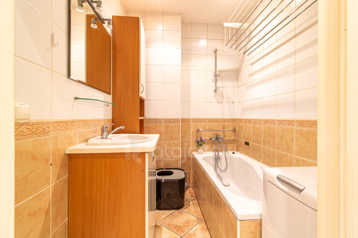 3-stronne  jasne mieszkanie - Osowa  GdańskGdańsk