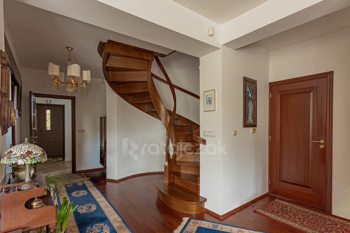 Dom 228 m² w Kielnie: Premium + FotowoltaikaKielno