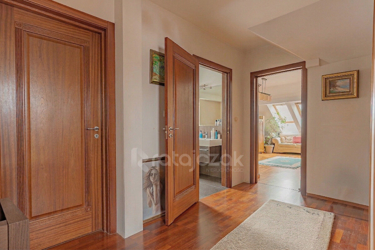 Dom 228 m² w Kielnie: Premium + FotowoltaikaKielno