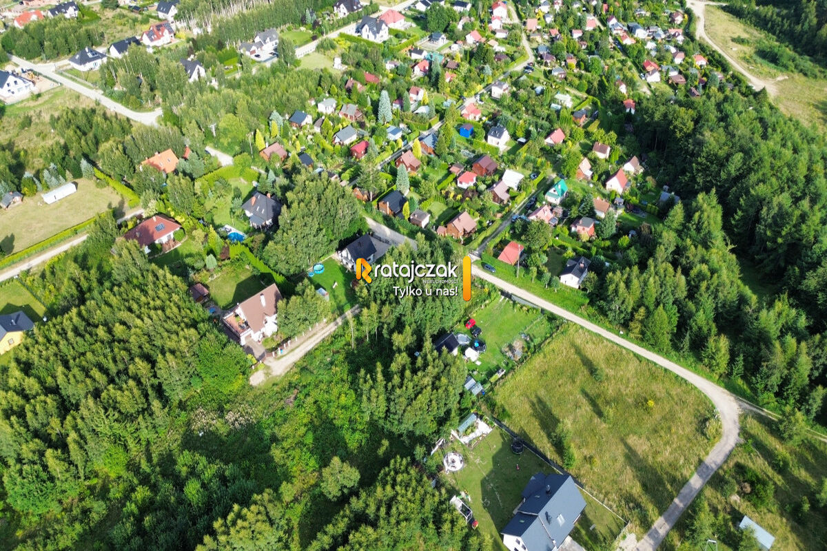 Atrakcyjna działka z pełnym uzbrojeniem | WarzenkoWarzenko