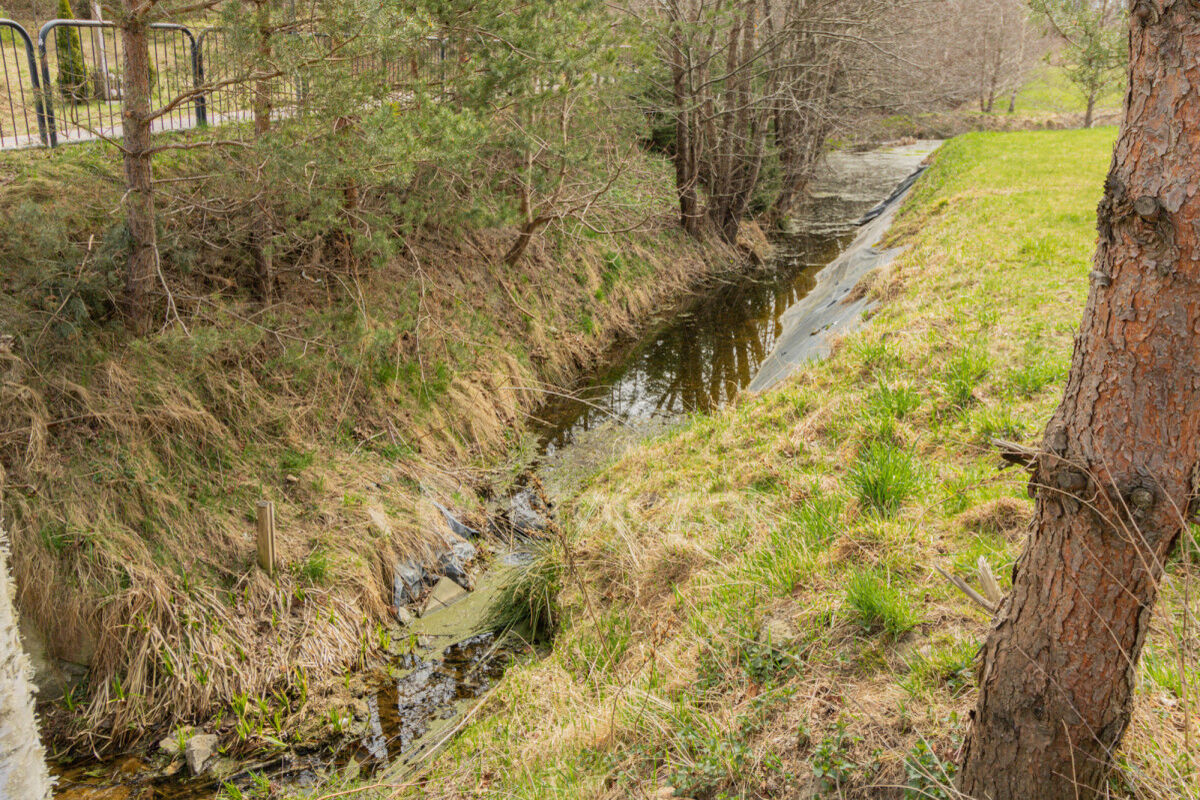Działka budowlana Kielno przy drodzeKielno