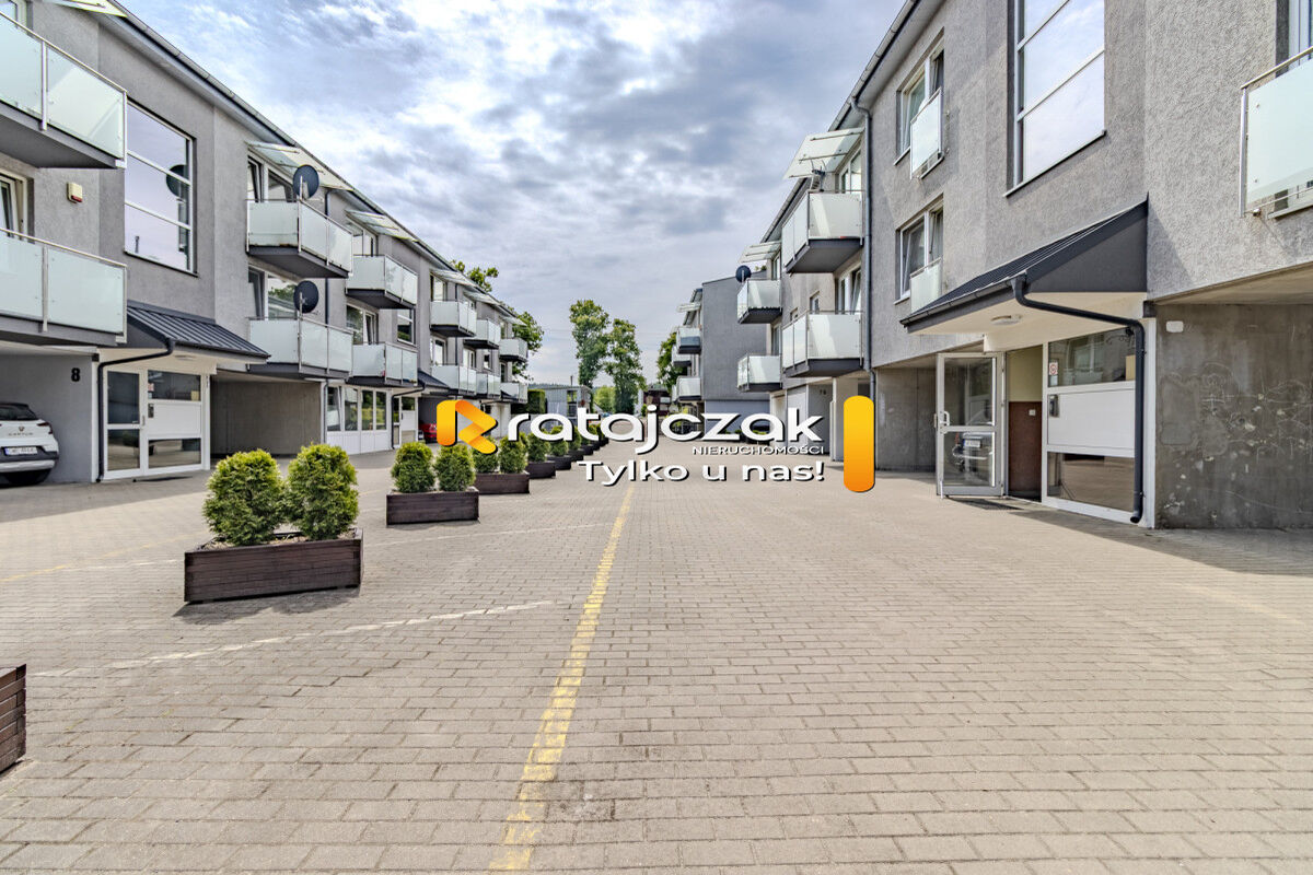 2 pokoje | 28 8 m2 | piwnica | miejsce postojoweBolszewo