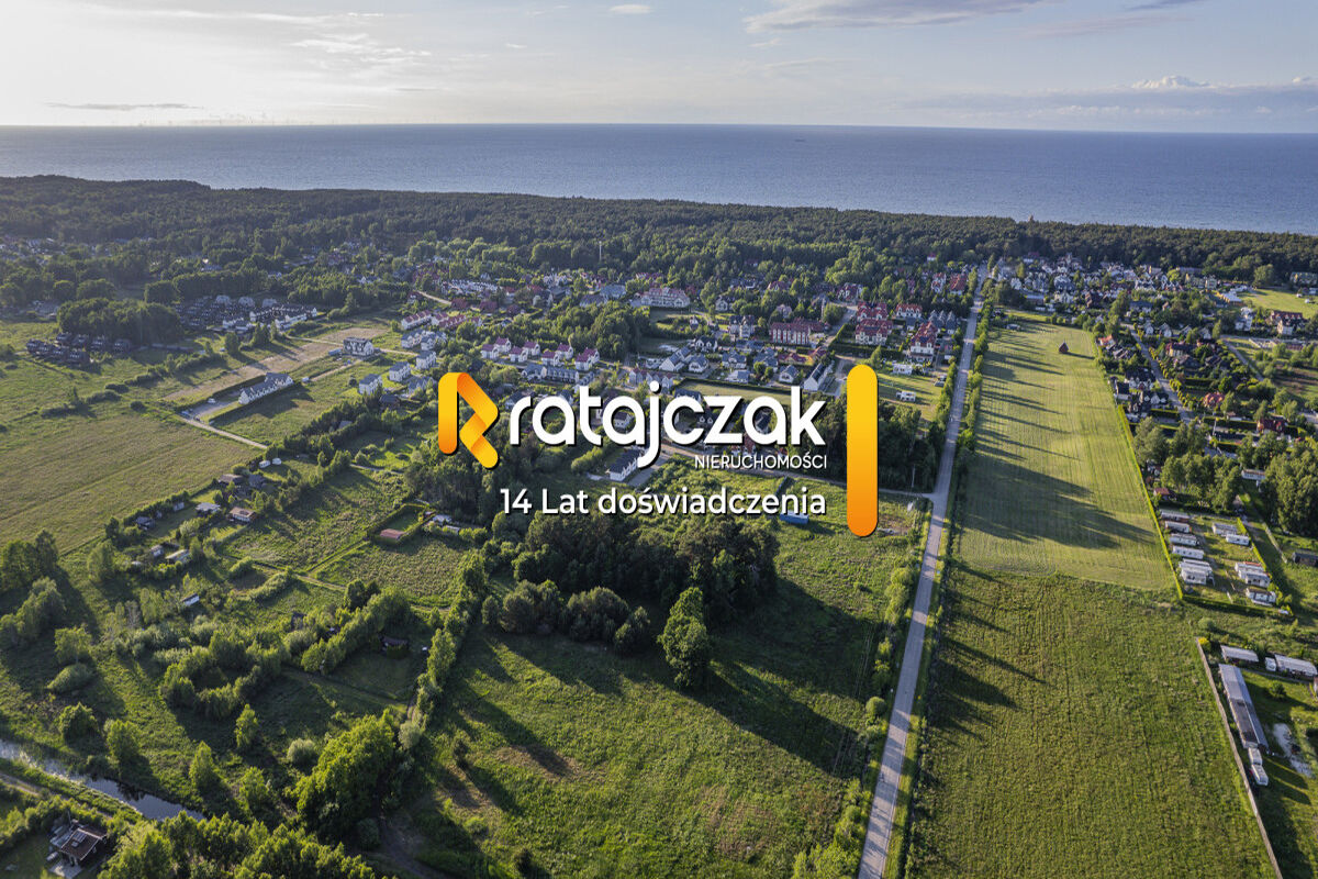 Dębki w pobliżu plażyDębki