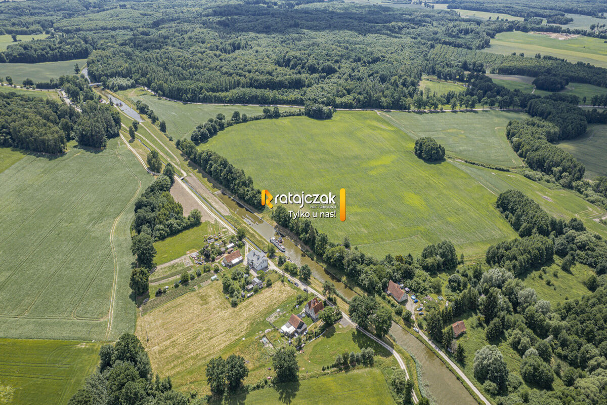 Prywatny park z widokiem na Pochylnię KątyKrasin