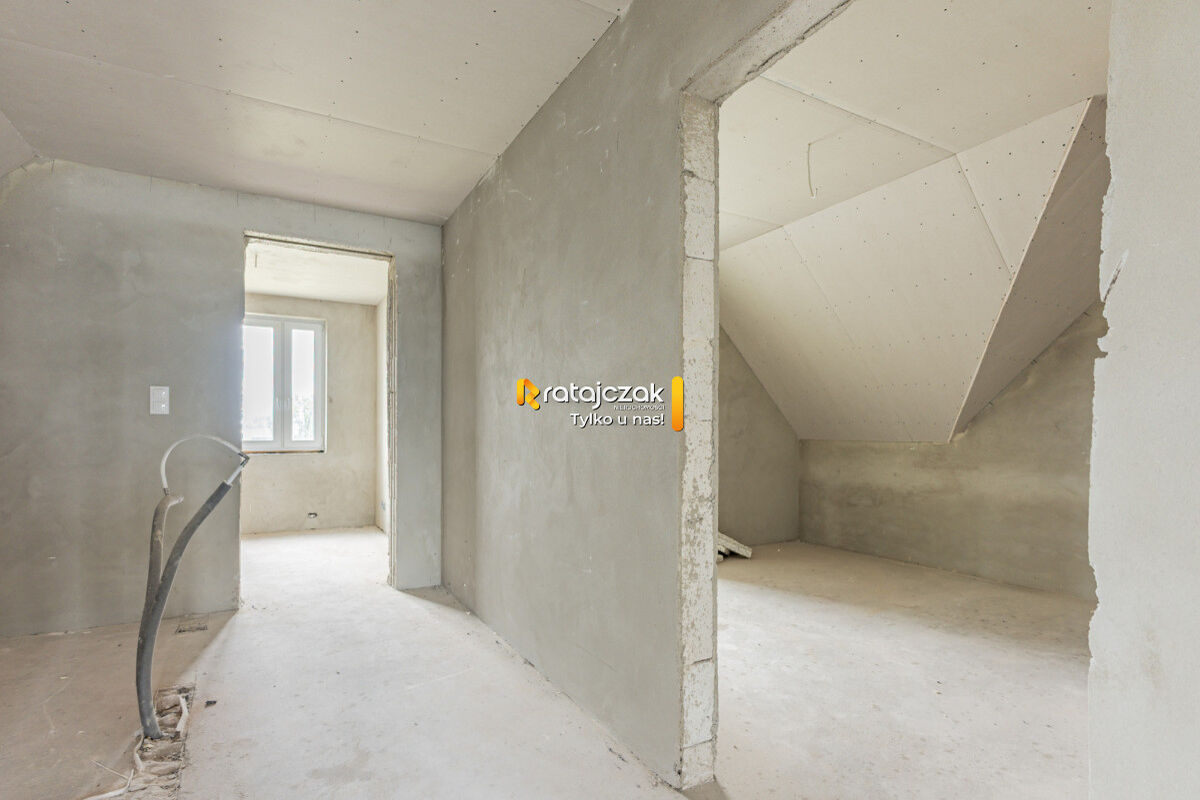 Widlino |Duży dom|9 pokoi| obszar MU| 3 balkony| – Widlino