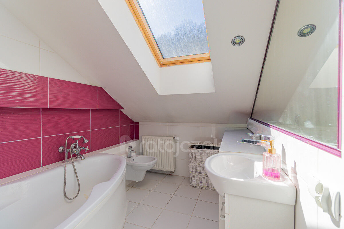 dwupoziomowe | dwie łazienki | taras | z garażemReda