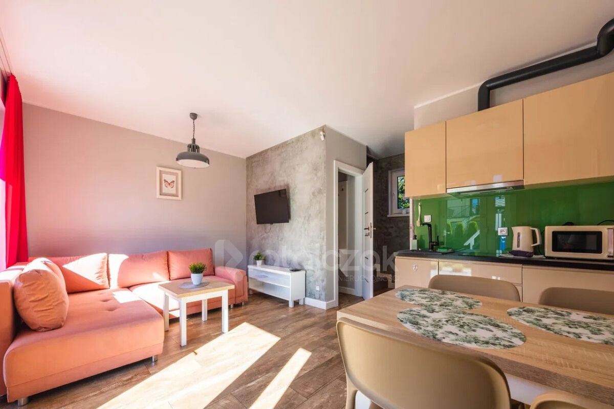 Domek apartamentowy całoroczny w Jastrzębiej GórzeJastrzębia Góra