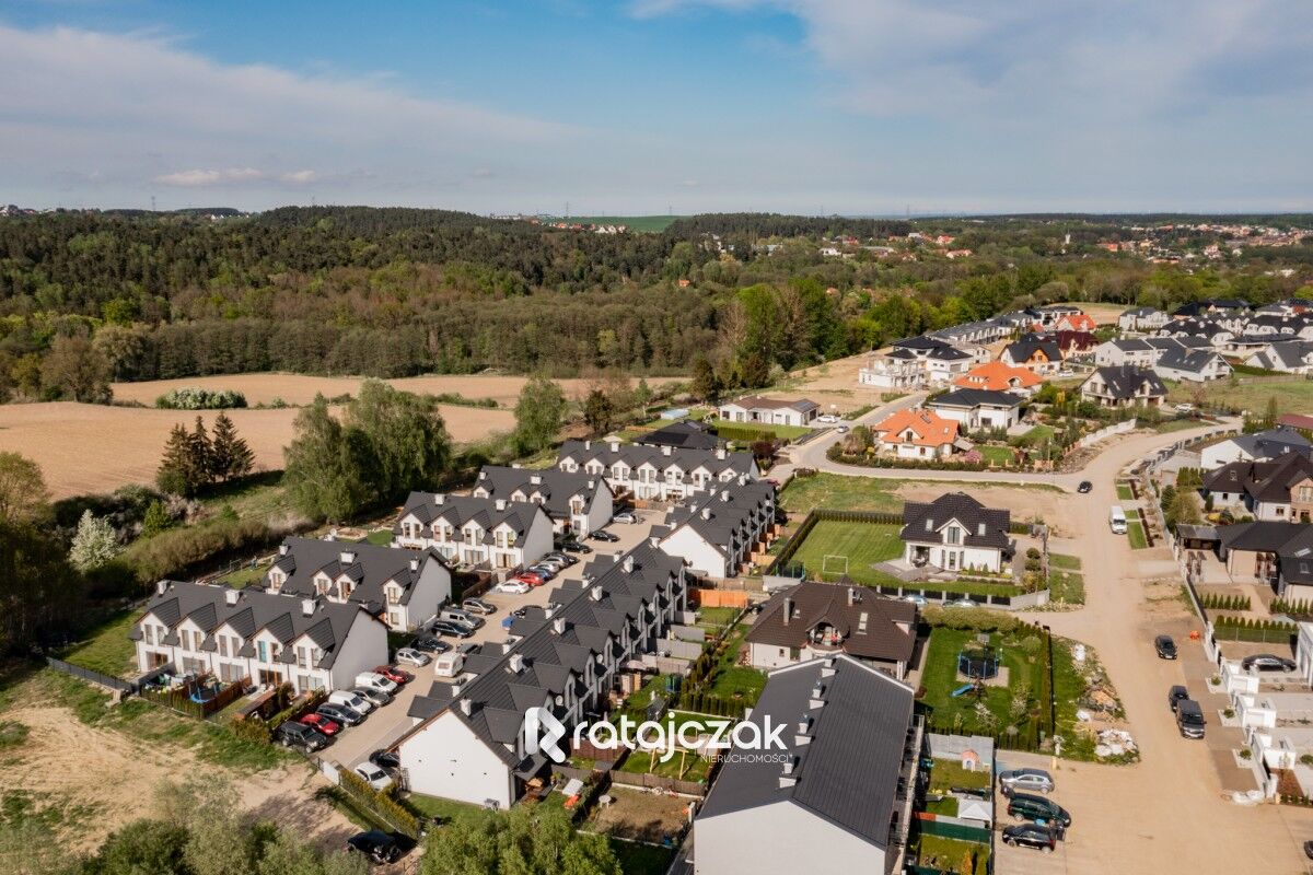 Nowoczesny i komfortowy dom w Straszynie. Straszyn