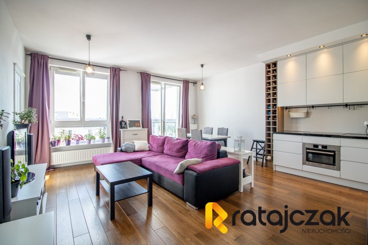 Apartament z widokiem na centrum WarszawyWarszawa