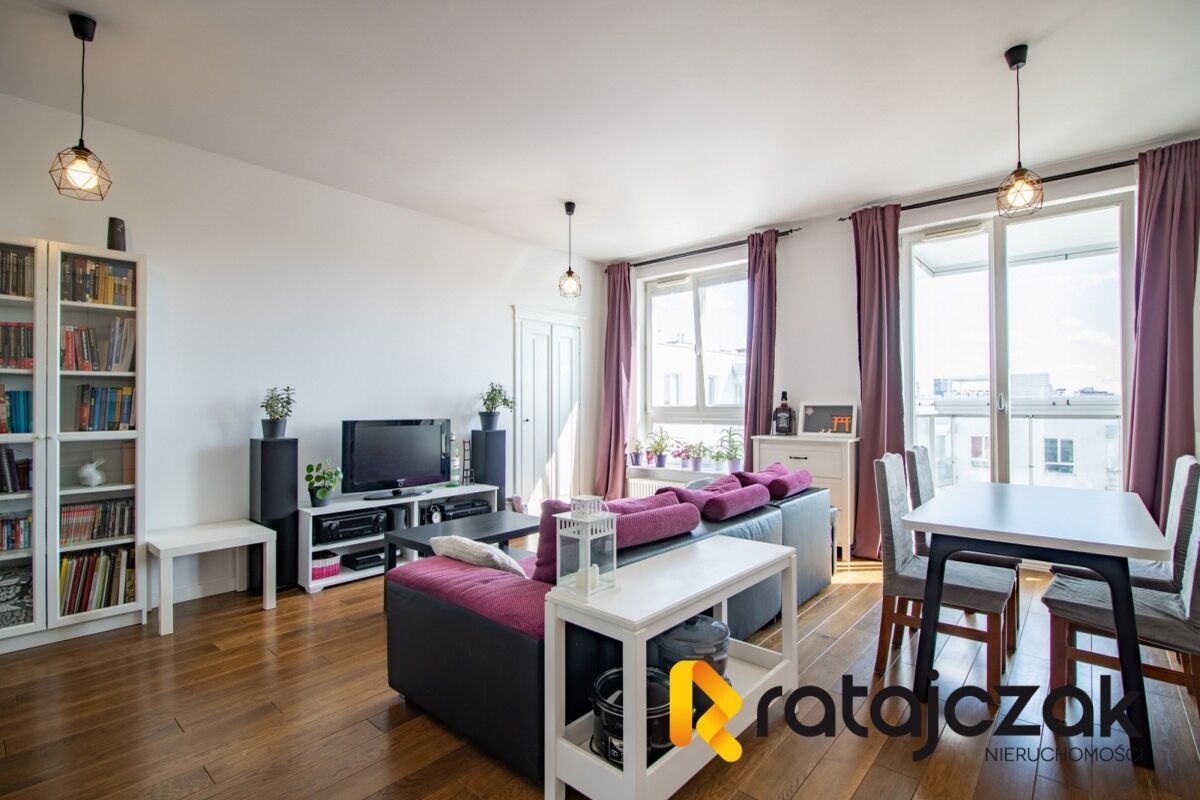 Apartament z widokiem na centrum WarszawyWarszawa