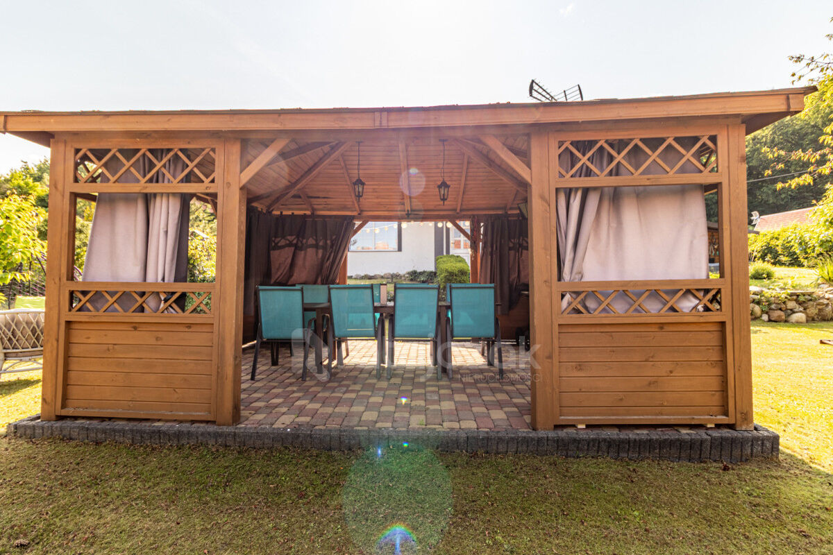 DOM WOLNOSTOJĄCY | 2007r | NADOLE | NAD JEZIOREMNadole