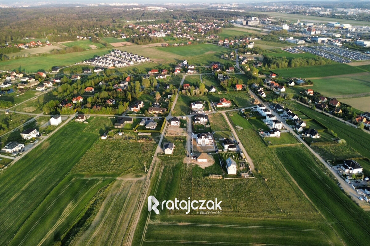 DZIAŁKA W MALOWNICZEJ OKOLICYGdańsk