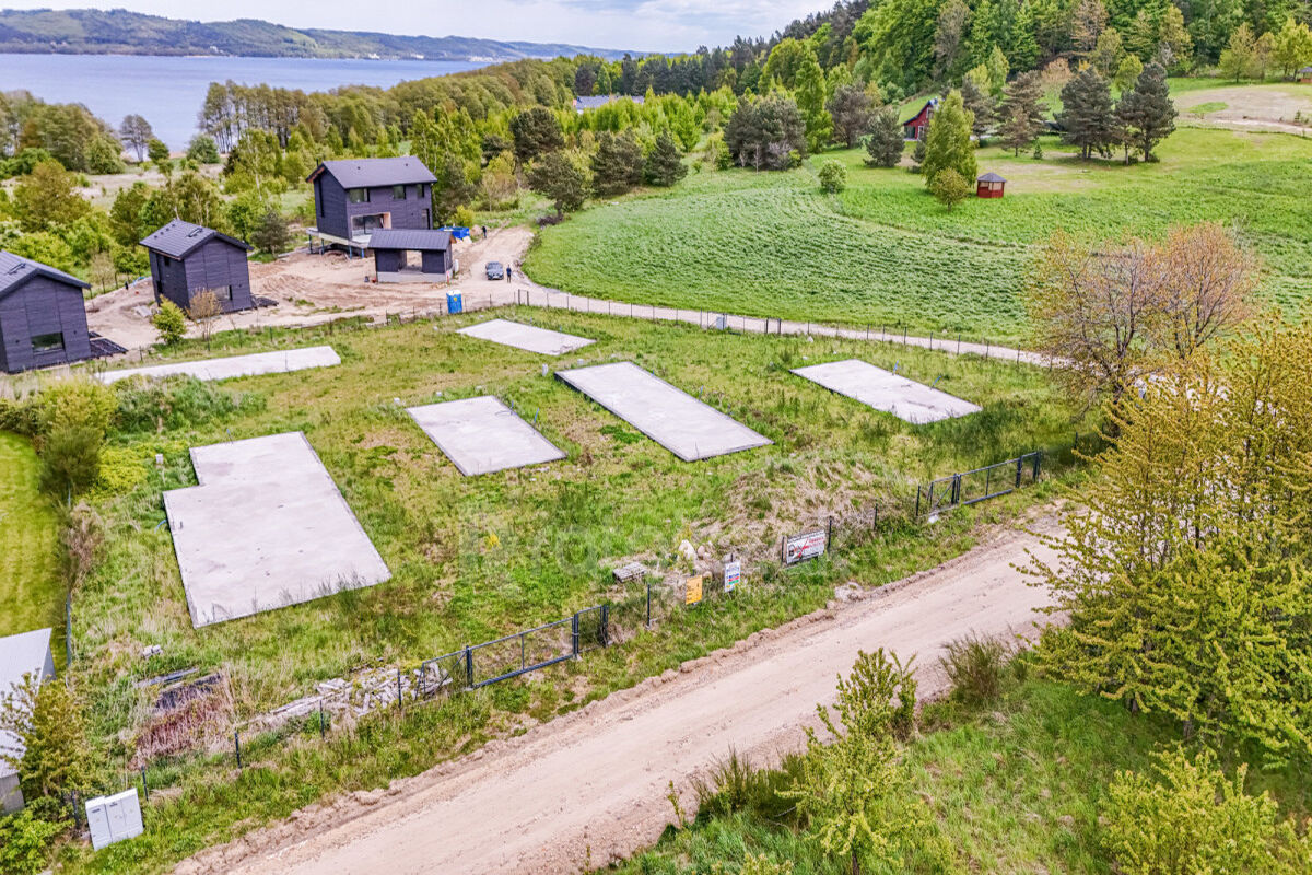 Inwestycyjna działka z projektem przy Jez. ŻarnowiBrzyno