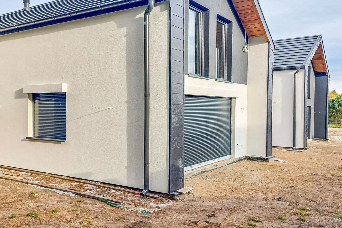 Działka nad morzem z 2 budynkami|Las|4 lokaleChłapowo