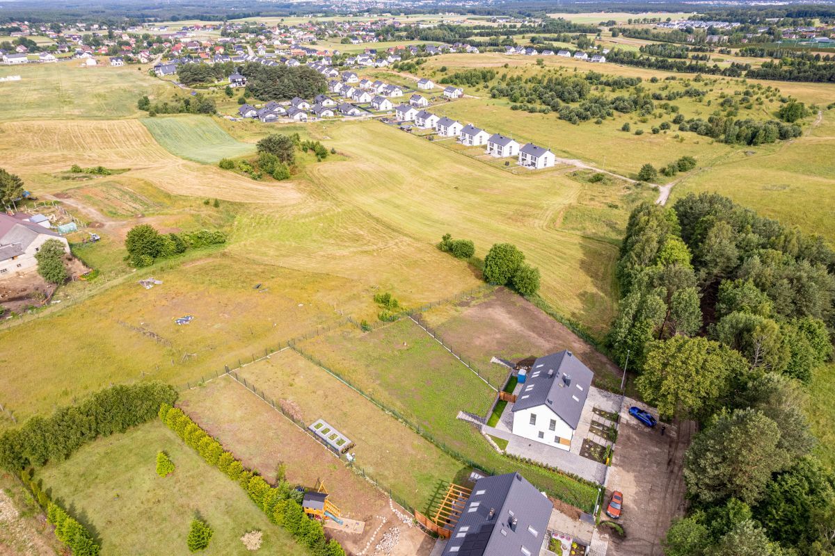 Bliźniak z pond 1000 m2 działką ! Segment 28/2Gowino