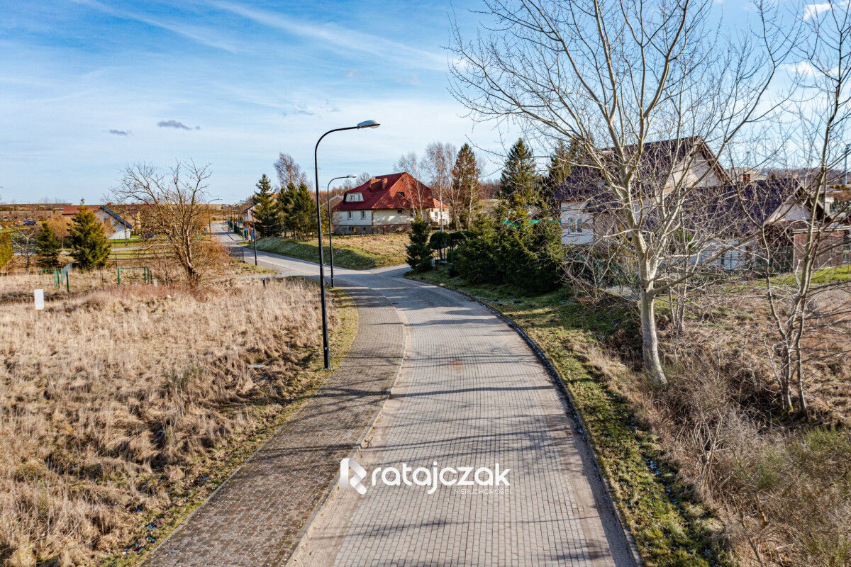 Działka budowlana 1310m2  blisko szkołyGniewino