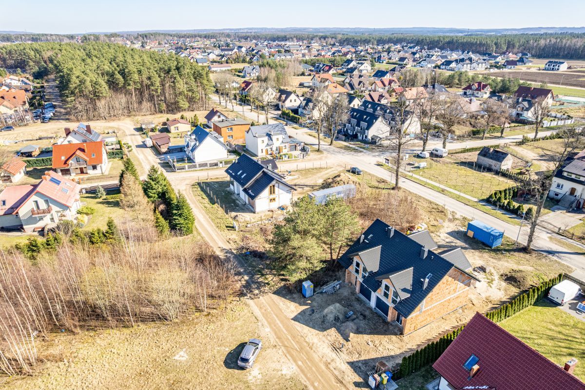 Centrum|5 pokoi| Garaż|Szkoła 900m|Wysoki StandardKębłowo