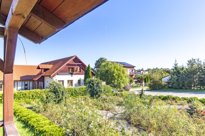 Dom z potencjałem w Różynach. - Różyny