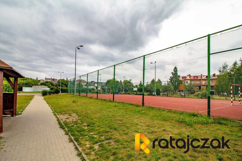 Mieszkanie 4pokoje  blisko szkoły i SKM  urządzone - Wejherowo