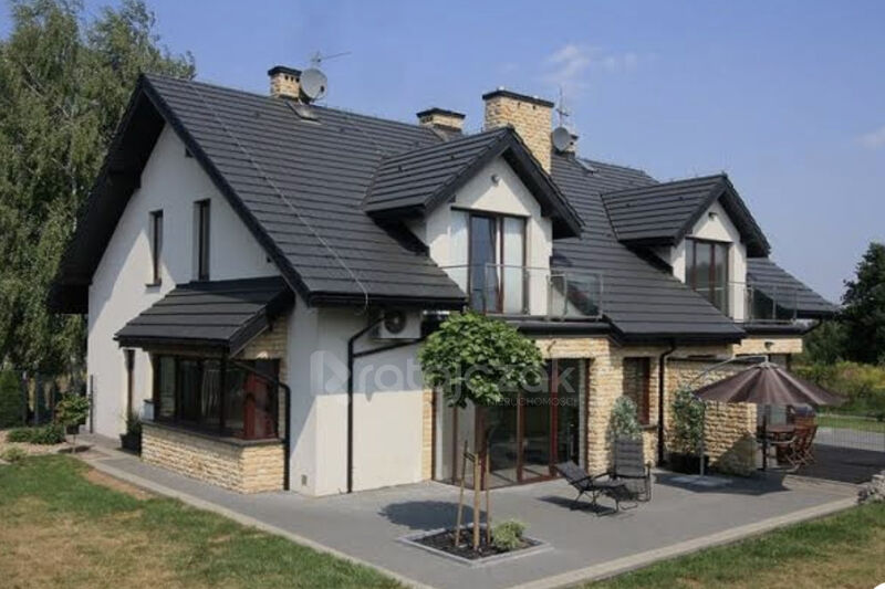 DOM W ZABUDOWIE BLIŹNIACZEJ - Młynek