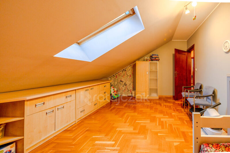 Dom do zamieszkania  wysoki standard - Rumia