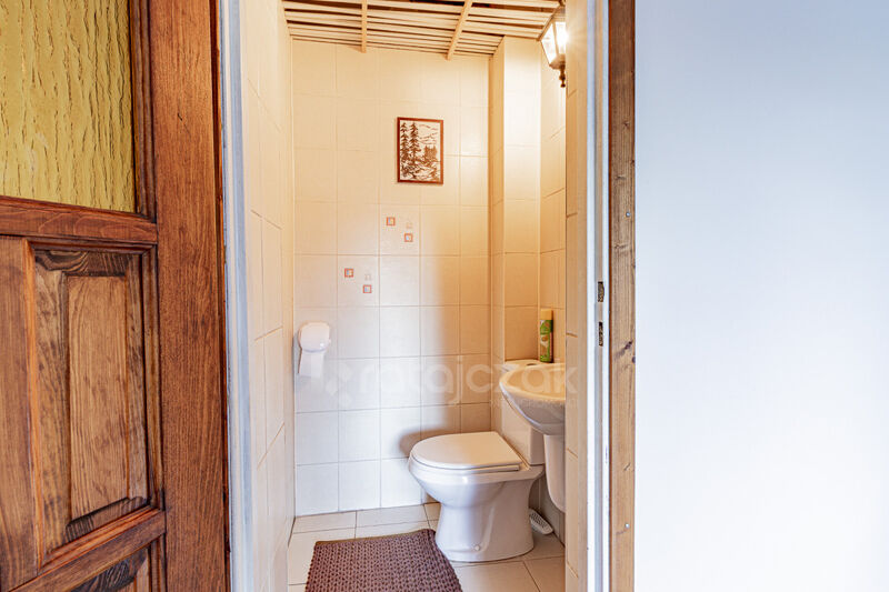 Rodzinny dom 5-pokojowy + duża działka + kawalerka - Kąpino