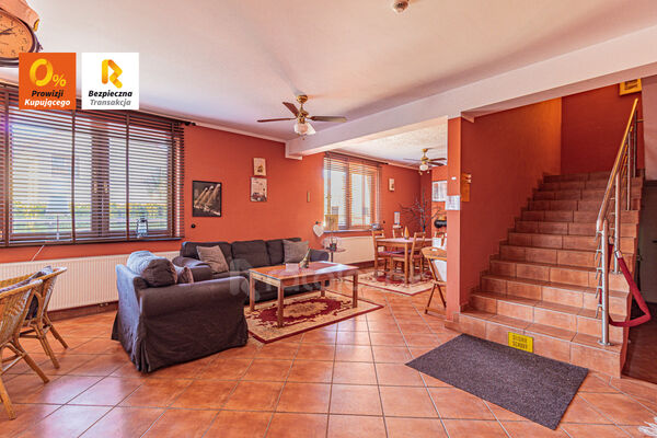 Gotowiec inwestycyjny 14 umeblowanych pokoi z łazi - Gdańsk