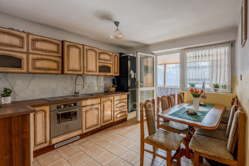 Niezwykły dom z nowoczesną technologią - Rzepiska - Rzepiska