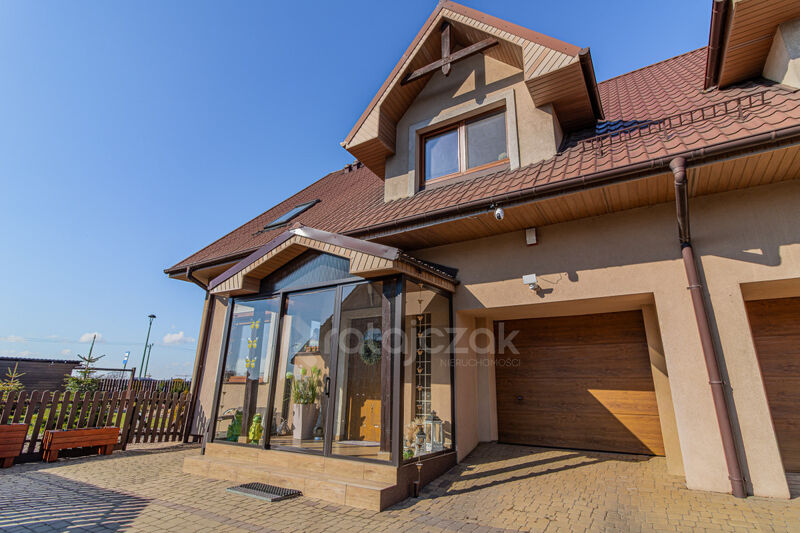 Bliźniak z Potencjałem | Działka 703 m² | Radunica - Radunica