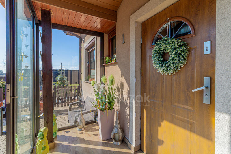 Bliźniak z Potencjałem | Działka 703 m² | Radunica - Radunica