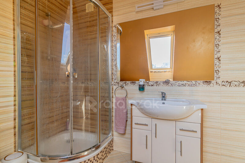 Bliźniak z Potencjałem | Działka 703 m² | Radunica - Radunica