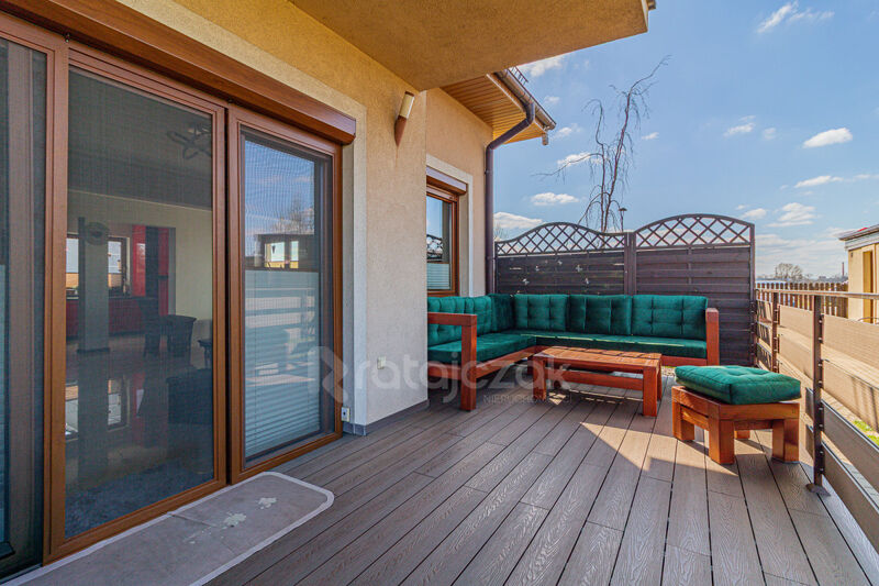 Bliźniak z Potencjałem | Działka 703 m² | Radunica - Radunica