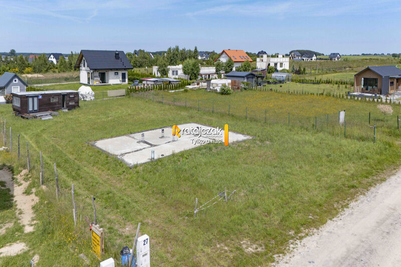 Słoneczna działka 1000 m² w Łebczu - Łebcz