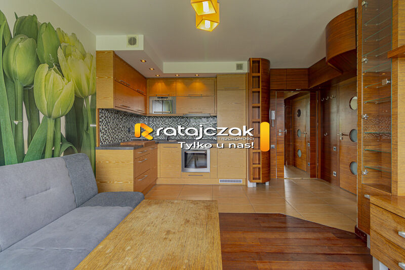 2 pokoje | 28 8 m2 | piwnica | miejsce postojowe - Bolszewo