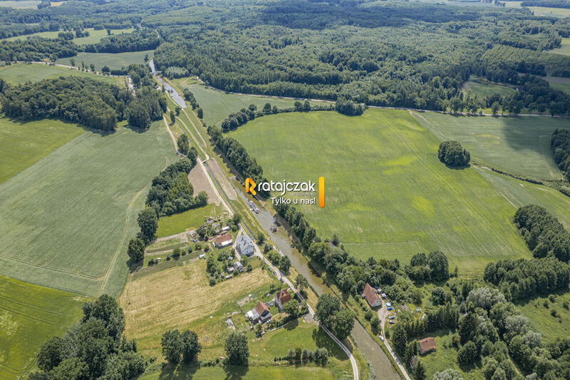 Prywatny park z widokiem na Pochylnię Kąty - Krasin