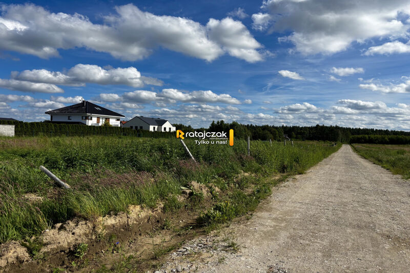 Mieszkanie na sprzedaż w Chwaszczyno,    - 1175.00 m2