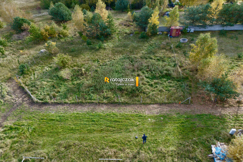 Urokliwa działka budowlana 1001 m² w Warznie - Warzno
