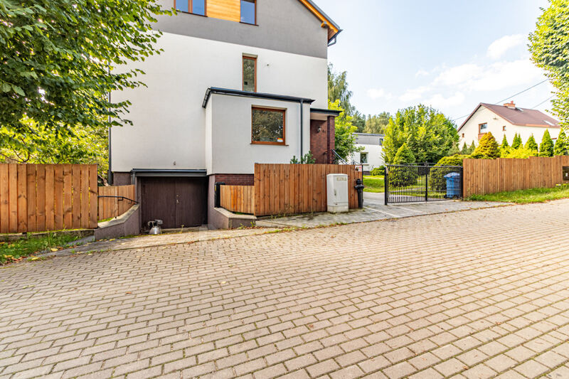 2 domy | Przestrzeń i komfort | Garaż | Luzino - Luzino