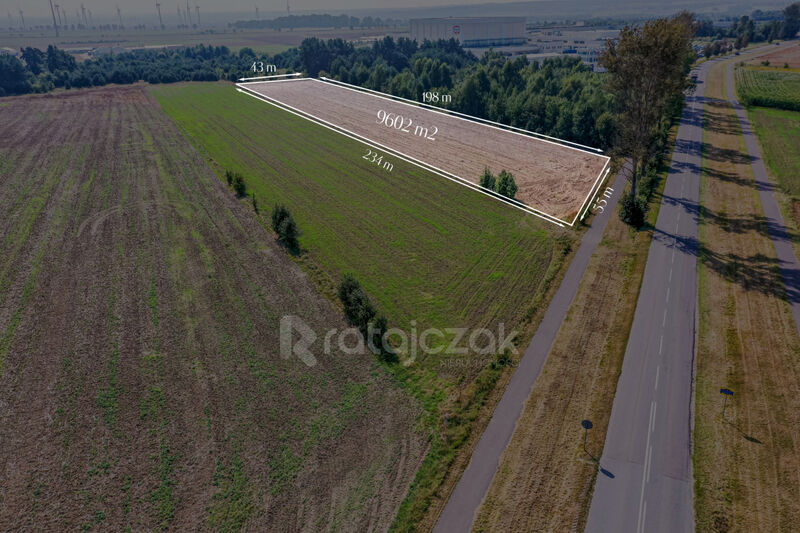 Działka inwestycyjna z pozwoleniem na budowę - Łebcz