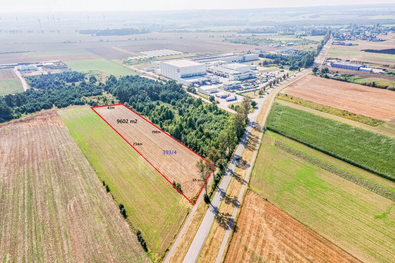 Działka inwestycyjna z pozwoleniem na budowę - Łebcz