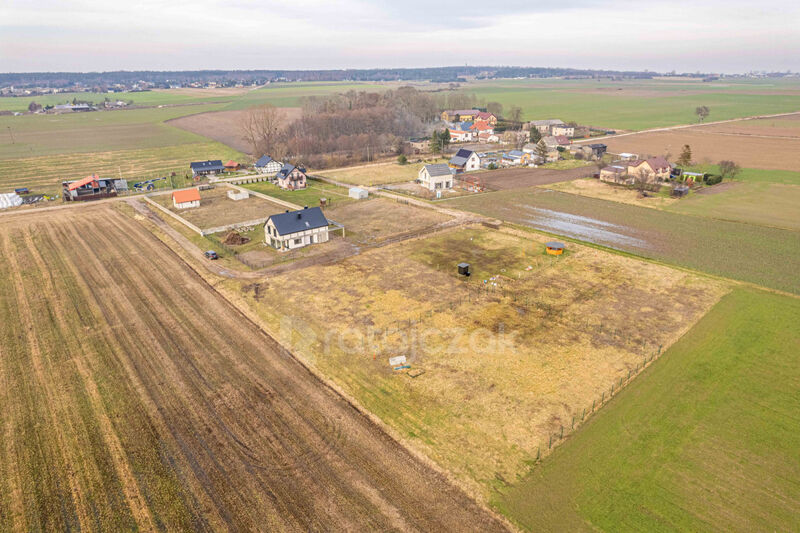 Uzbrojona działka budowlana nad morzem - Mieroszyno