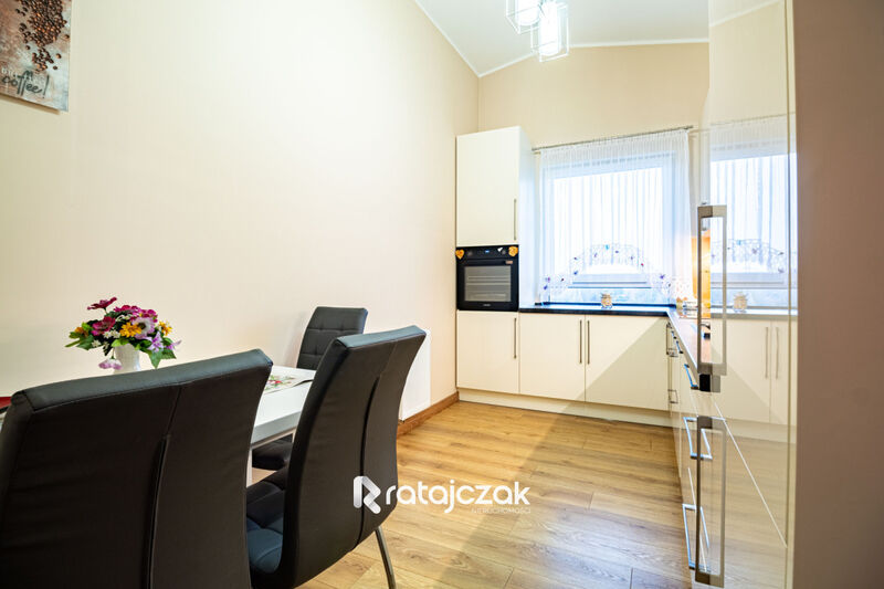 Przestronne mieszkanie w spokojnej okolicy - Gdańsk