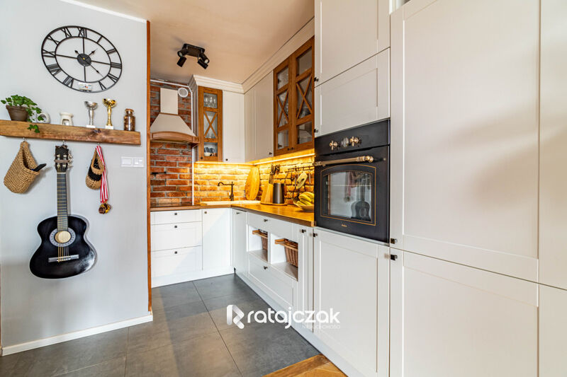 2 POKOJE | Z BALKONEM | BLISKO SKM |CENTRUM MIASTA - Gdynia