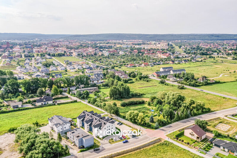 Przestronne  od południa  z ogródkiem. Styl Loft - Lębork